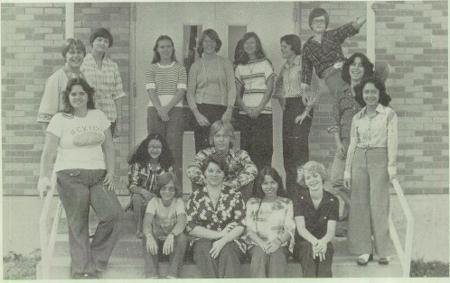 Diana Simonson's Classmates profile album