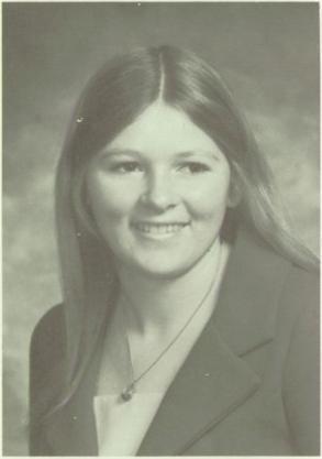 Marilyn Saunders' Classmates profile album