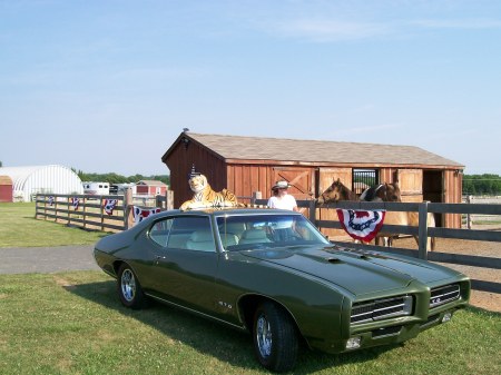 Jim and Ginny's 69 GTO