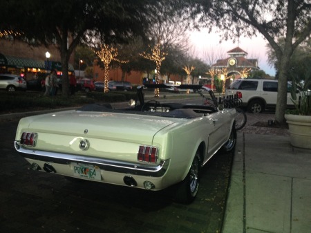 Jody's 1964.5 Mustang Convertable