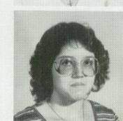 Linda Robles' Classmates profile album