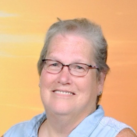 Lynne Ingle's Classmates® Profile Photo
