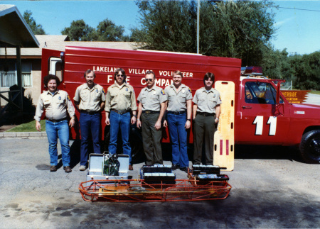 1982-Ron Gill-3rd from the left