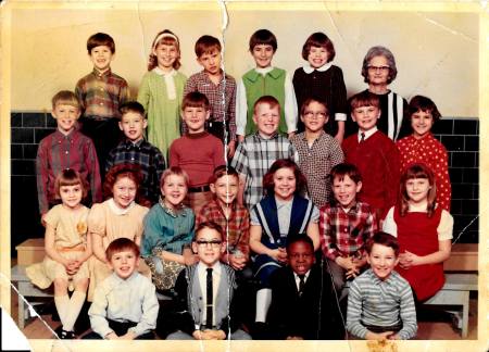 Long lost 2nd Grade Class Picture, 1967/68