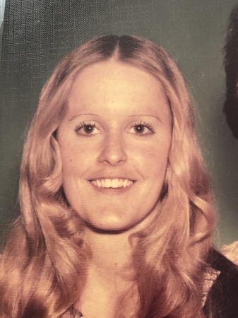 Cyndi Seymour's Classmates profile album