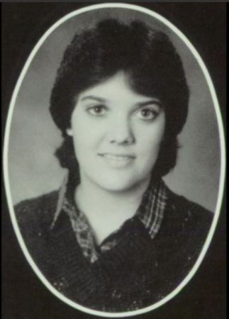 Lisa McMaken's Classmates profile album