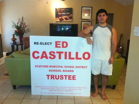 Eduardo Castillo's Classmates profile album