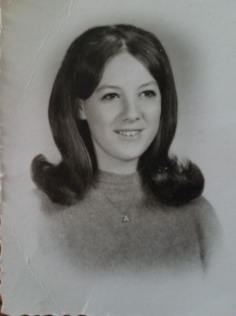 Linda Coxen's Classmates profile album