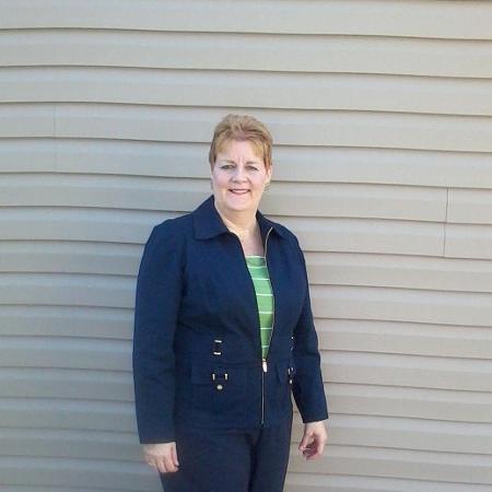 Karen Grust's Classmates® Profile Photo