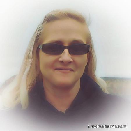 trisha jewell's Classmates® Profile Photo