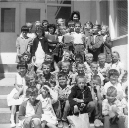 St. Michael's grade 8 grad class 1968