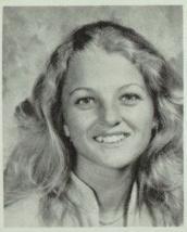 Peggy Stasinos' Classmates profile album