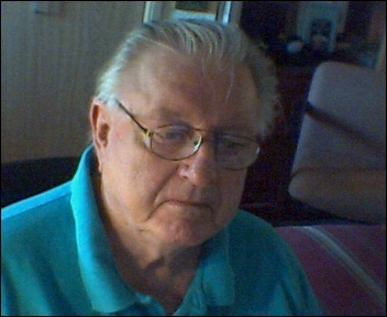Bob Patterson at work on his website at age 78