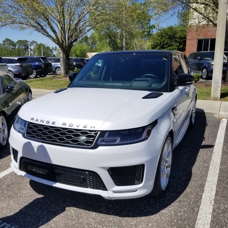 Jackie's new Range Rover Sport