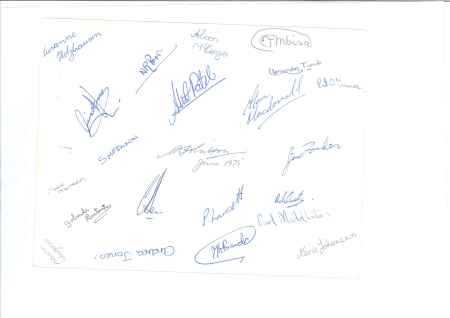 Signatories to the Class of 1975 photo