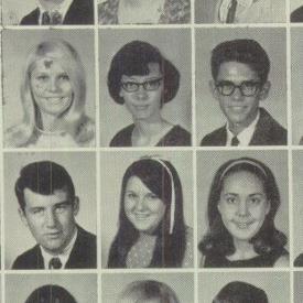 Linda DeVoe's Classmates profile album