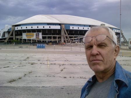 The"Before shot of Texas Stadium"