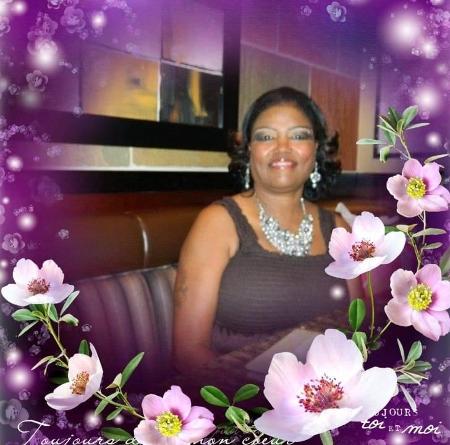 Susan Washington's Classmates® Profile Photo