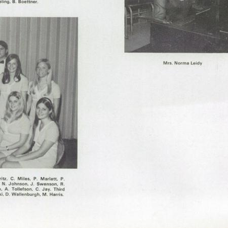 Dorothy Laney's Classmates profile album