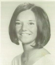 Linda Thompson's Classmates profile album