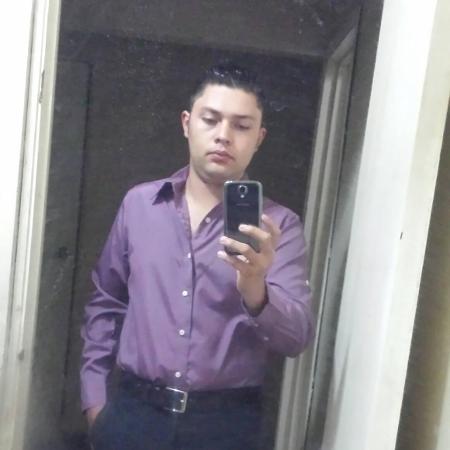 Roberto Avilez's Classmates® Profile Photo