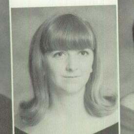 Elaine Hunter's Classmates profile album