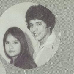 Enrique Maldonado's Classmates profile album