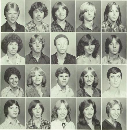 Mary Hilton's Classmates profile album