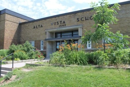 Alta Vista Public School Logo Photo Album
