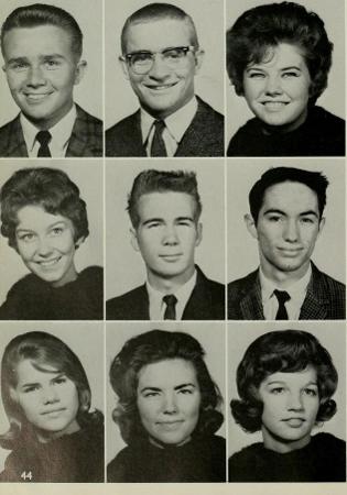 Deloris Thompson's Classmates profile album