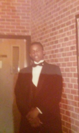 DONALD HOLLINGSWORTH's Classmates® Profile Photo