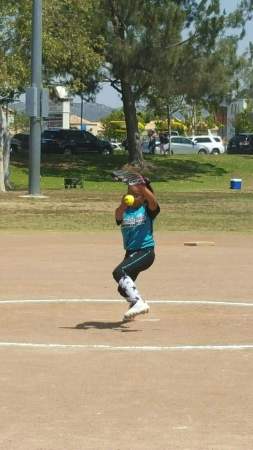 grandaughter just like her tia athletics merca