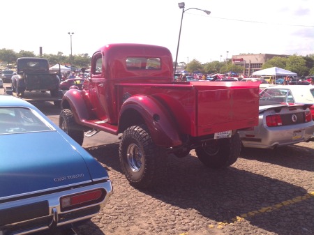 Eric Findl's album, Woodward Cruise 2013