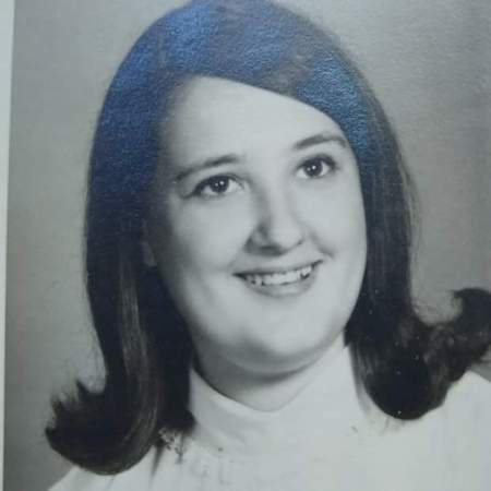 Mary (Kathy) Thompson (Wargo)'s Classmates profile album