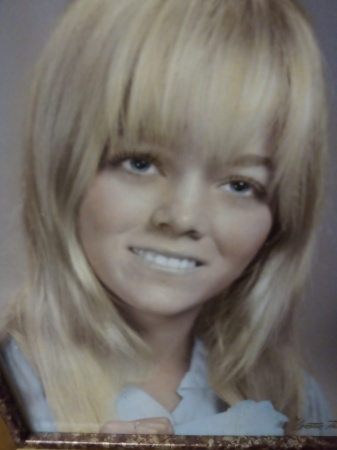 Linda Kendall's Classmates profile album