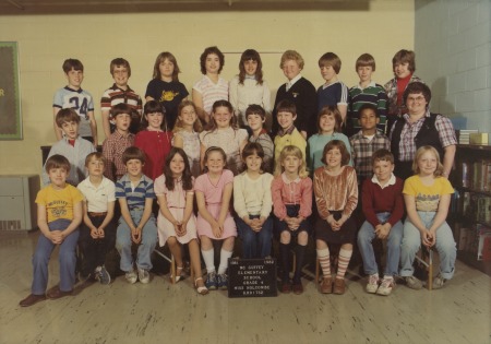 1981-1982 4th Grade - Miss Holcombe