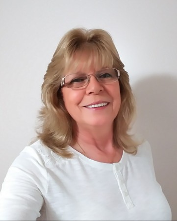 Darlene Weaver's Classmates® Profile Photo