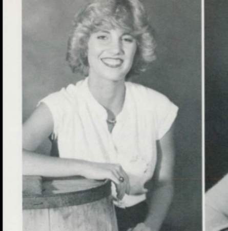 Rhonda Frazier Neal's Classmates profile album