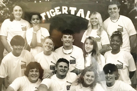2004-2005 Tiger Talk Class/Crew