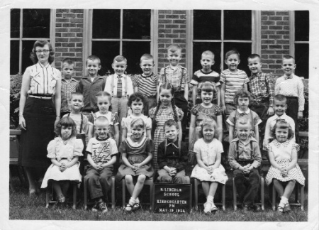 Dennis Fullerton's album, Grade school class photo