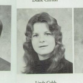 Linda Capps' Classmates profile album