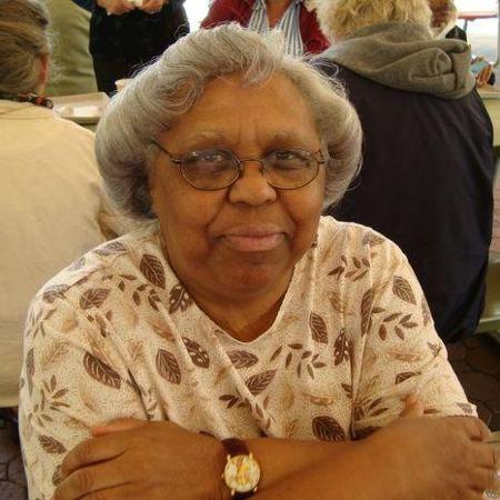 Gloria Hines's Classmates® Profile Photo