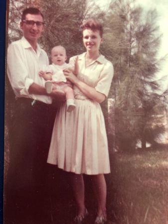 1963 John, Fran & 1st born daughter, Carrie