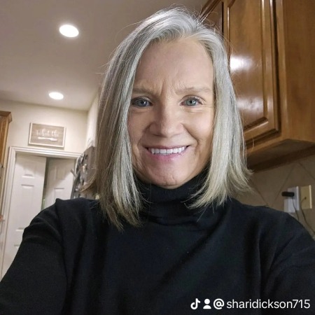 Shari Dickson's Classmates® Profile Photo