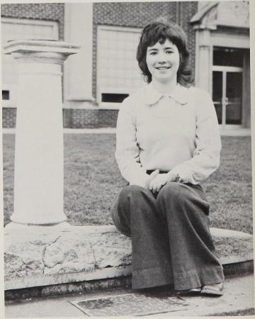 Mary Lou W/s' Classmates profile album