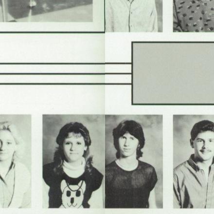 Kelly Dwiggins' Classmates profile album