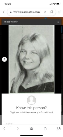 Linda Hayes' Classmates profile album