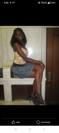 Ebonea Realer's Classmates profile album