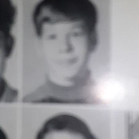 Wayne Rogers' Classmates profile album