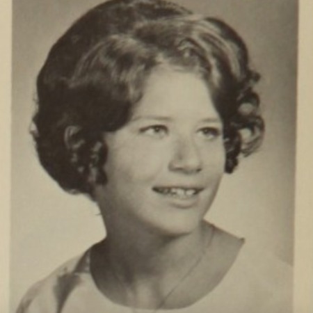 Rosemarie Leeds' Classmates profile album